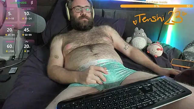 Snapshot of tenshi23strip chatting on 10.18.25 tenshi23strip online show from 10.18.25