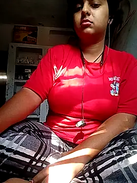 Snapshot of ruhi2003 chatting on 02.23.25 ruhi2003 online show from 02.23.25