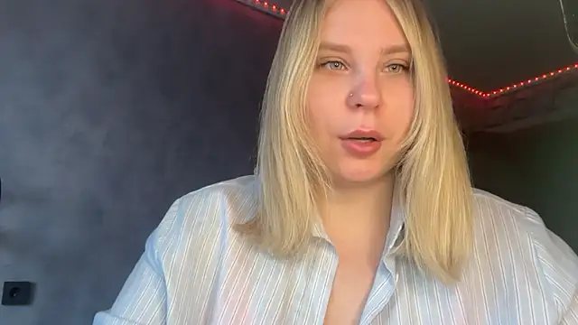 Thalia  Star online show from 12.14.25