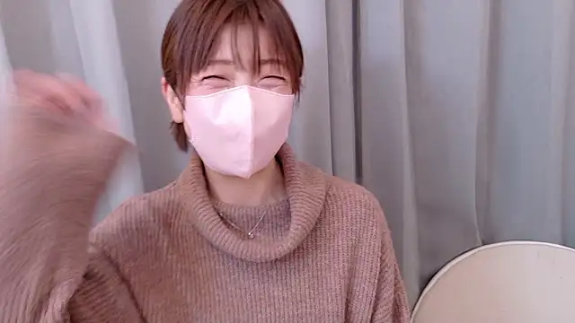 Risa 06 online show from 11.26.25