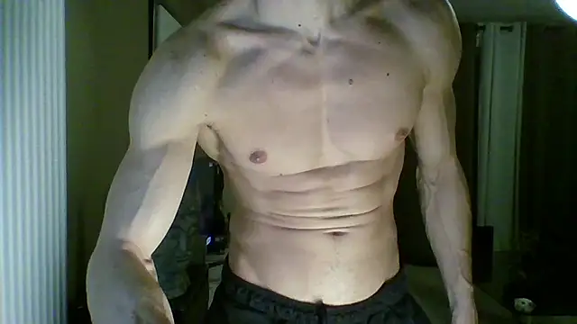 Snapshot of ApollonFit_x69 chatting on 03.12.25 ApollonFit x69 online show from 03.12.25