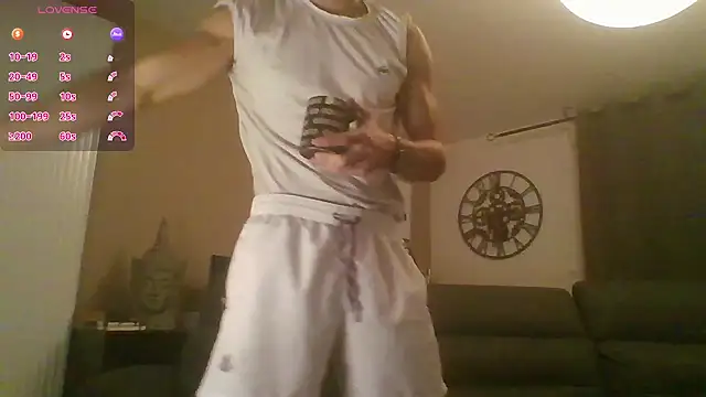 Snapshot of ApollonFit_x69 chatting on 10.07.25 ApollonFit x69 online show from 10.07.25