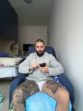 Snapshot of Gioeltoro89 chatting on 02.15.26 Gioeltoro89 online show from 02.15.26