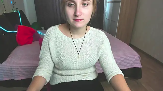 Miss Elsa  online show from 02.21.25