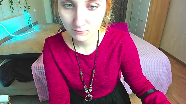 Miss Elsa  online show from 02.26.25