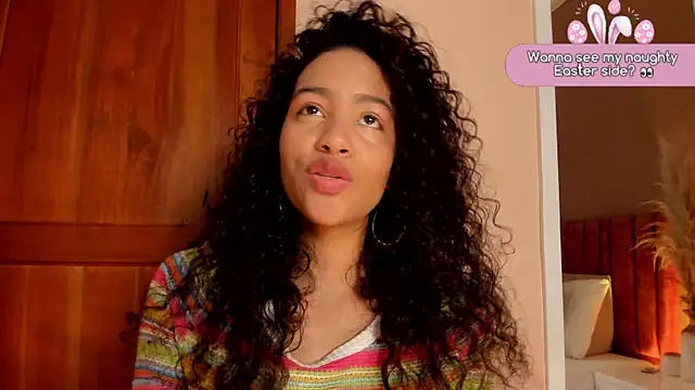 AntonellaHall  online show from 04.04.26