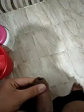 Snapshot of tarun997700 chatting on 01.11.25 tarun997700 online show from 01.11.25