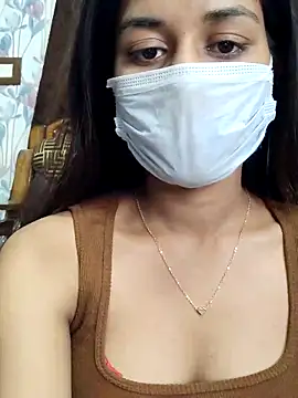 its sophiaa online show from 02.15.25