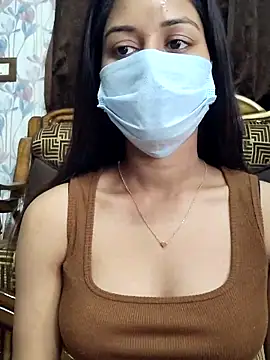 its sophiaa online show from 02.26.25