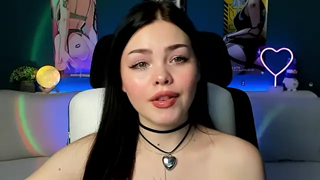 AkiraKatsu online show from 12.17.24