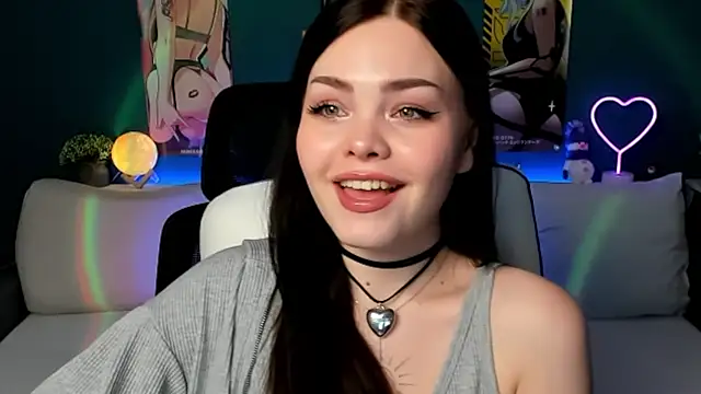 AkiraKatsu online show from 01.05.25