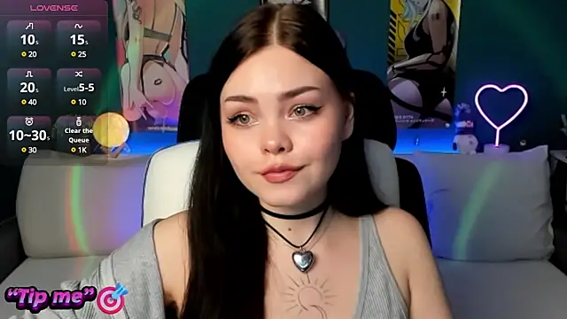 AkiraKatsu online show from 01.05.25