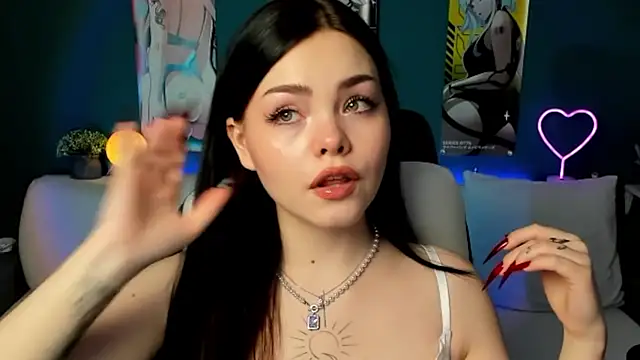 AkiraKatsu online show from 01.12.25