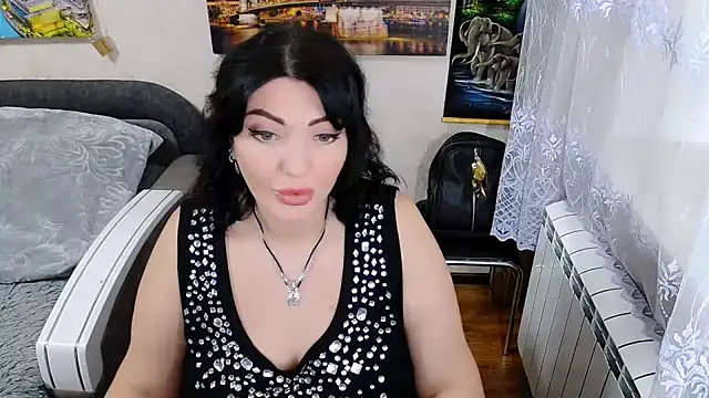 Lady Boom Wild  online show from 11.21.25