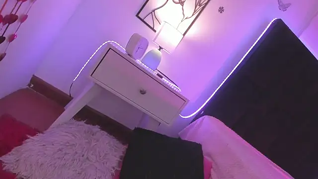 DesireSweet online show from 02.22.25