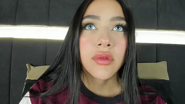 nicolle pierce online show from 09.29.25