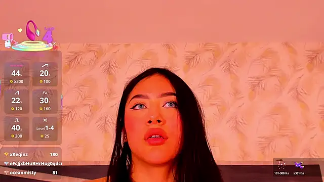 nicolle pierce online show from 12.13.25