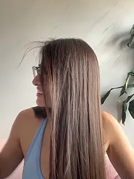 MariaIsabella8 online show from 12.20.25