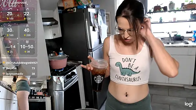 KSwonderland6 online show from 10.28.25