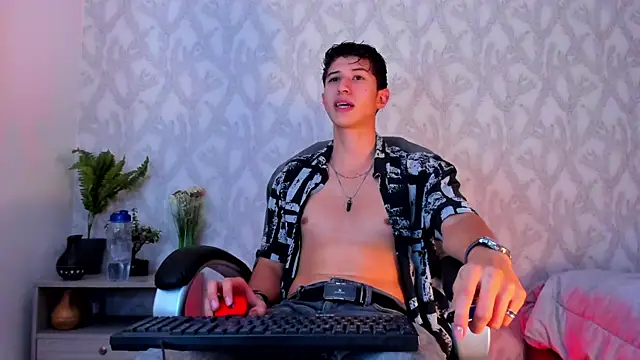 Dorianmistery2322  online show from 01.20.25