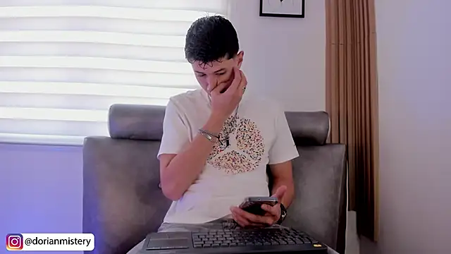 Dorianmistery2322  online show from 03.07.26