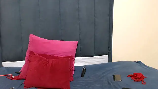 kittykhloe22 online show from 02.27.25