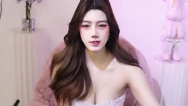 Snapshot of lkjfdsks chatting on 12.18.24 lkjfdsks online show from 12.18.24