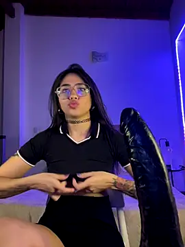 Snapshot of soygalaof chatting on 12.22.25 soygalaof online show from 12.22.25