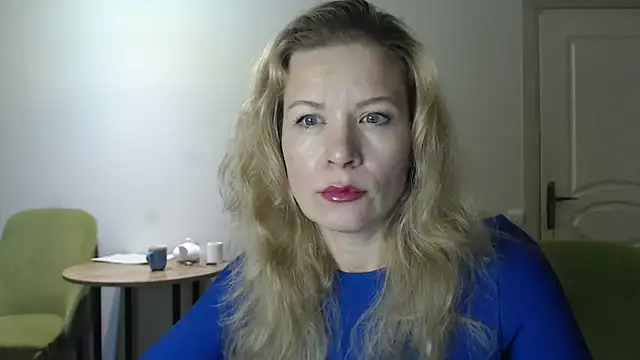 Juli julyyy online show from 12.29.24