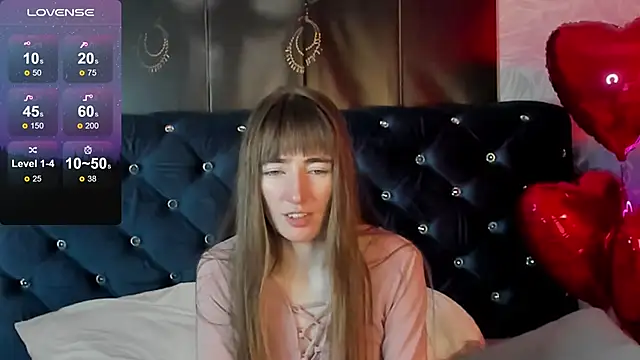 Snapshot of MillicentFarrell chatting on 02.02.25 MillicentFarrell online show from 02.02.25