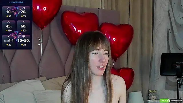 Snapshot of MillicentFarrell chatting on 02.17.25 MillicentFarrell online show from 02.17.25
