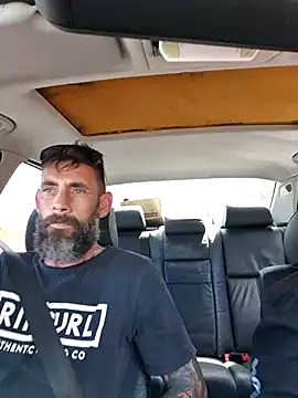 Snapshot of hornycouple6110 chatting on 03.08.25 hornycouple6110 online show from 03.08.25