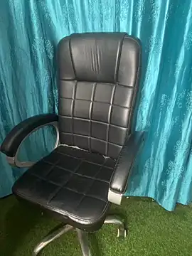 Snapshot of poision51 chatting on 02.20.25 poision51 online show from 02.20.25