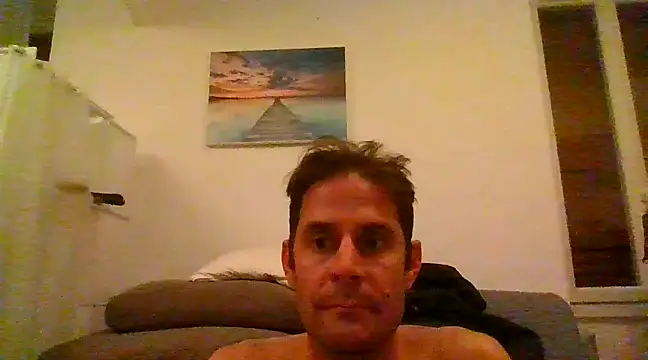 Vespa Crabo online show from 02.16.25