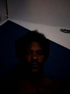 Snapshot of pikolo97 chatting on 10.10.25 pikolo97 online show from 10.10.25