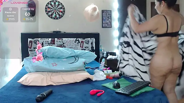 Rachell 111 online show from 02.05.25