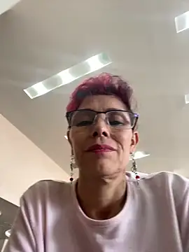 MireyaTorresGu online show from 02.17.25