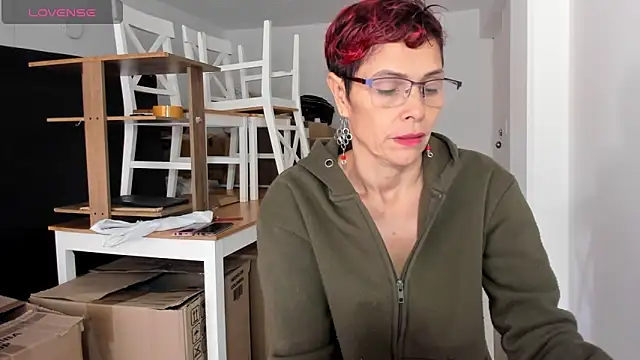 MireyaTorresGu online show from 02.28.25