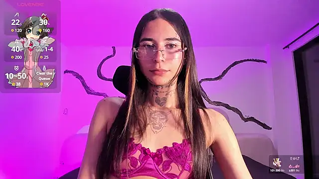 Snapshot of MariahLamour1_ chatting on 12.31.24 MariahLamour1 online show from 12.31.24