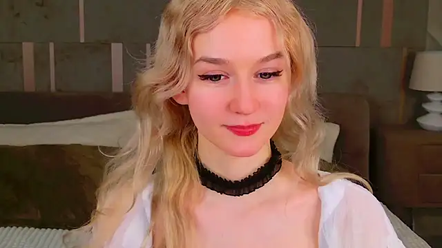 NaomiLoys online show from 02.11.25