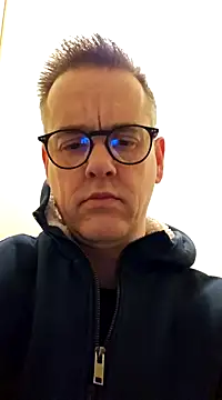 Hectorthyssen1 online show from 01.05.25