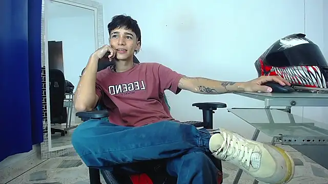 Zacktk7 online show from 12.02.24