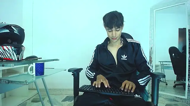 Zacktk7 online show from 12.24.24