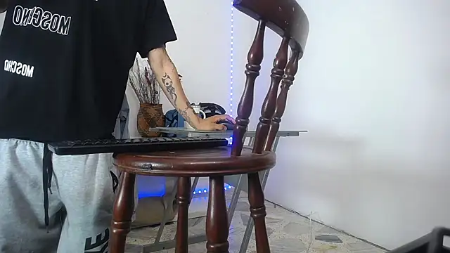 Zacktk7 online show from 01.18.25