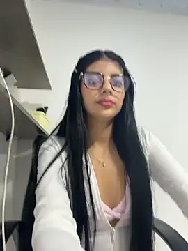 Baby Niels online show from 11.26.25