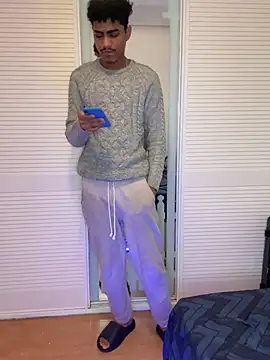 Ryan-hot online show from 03.04.25