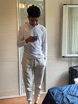 Ryan-hot online show from 03.09.25