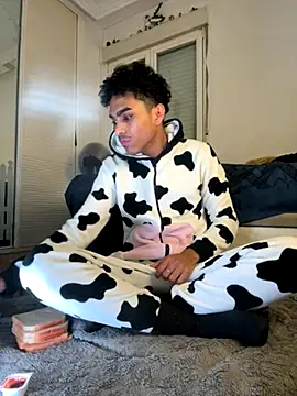 Ryan-hot online show from 11.22.25