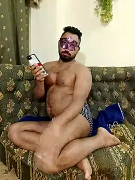 Snapshot of medo232586 chatting on 12.11.24 medo232586 online show from 12.11.24
