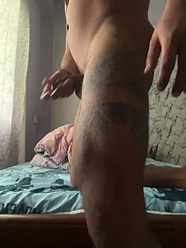 Snapshot of mikemacluffy chatting on 01.22.25 mikemacluffy online show from 01.22.25